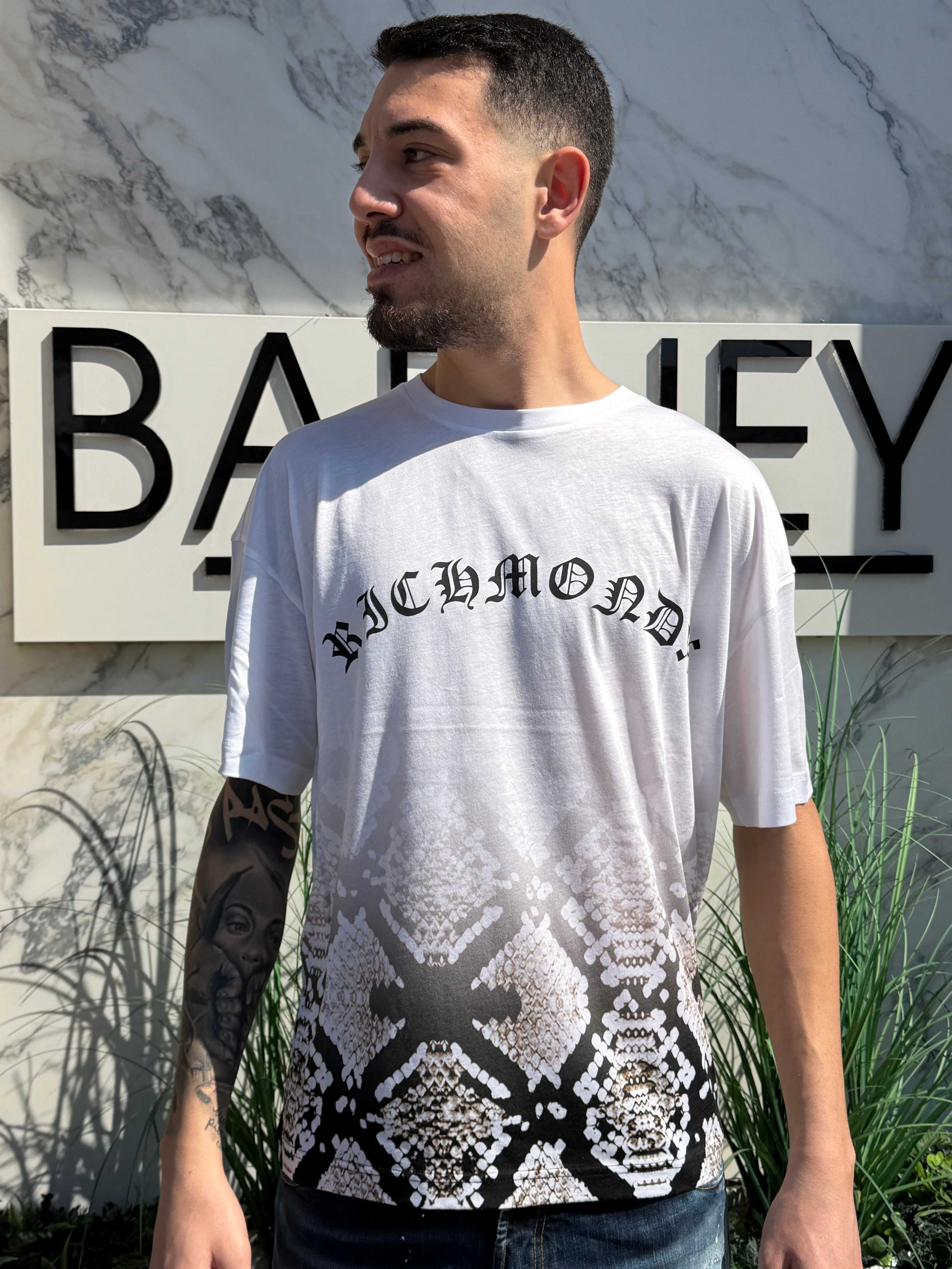 T-SHIRT JOHN RICHMOND