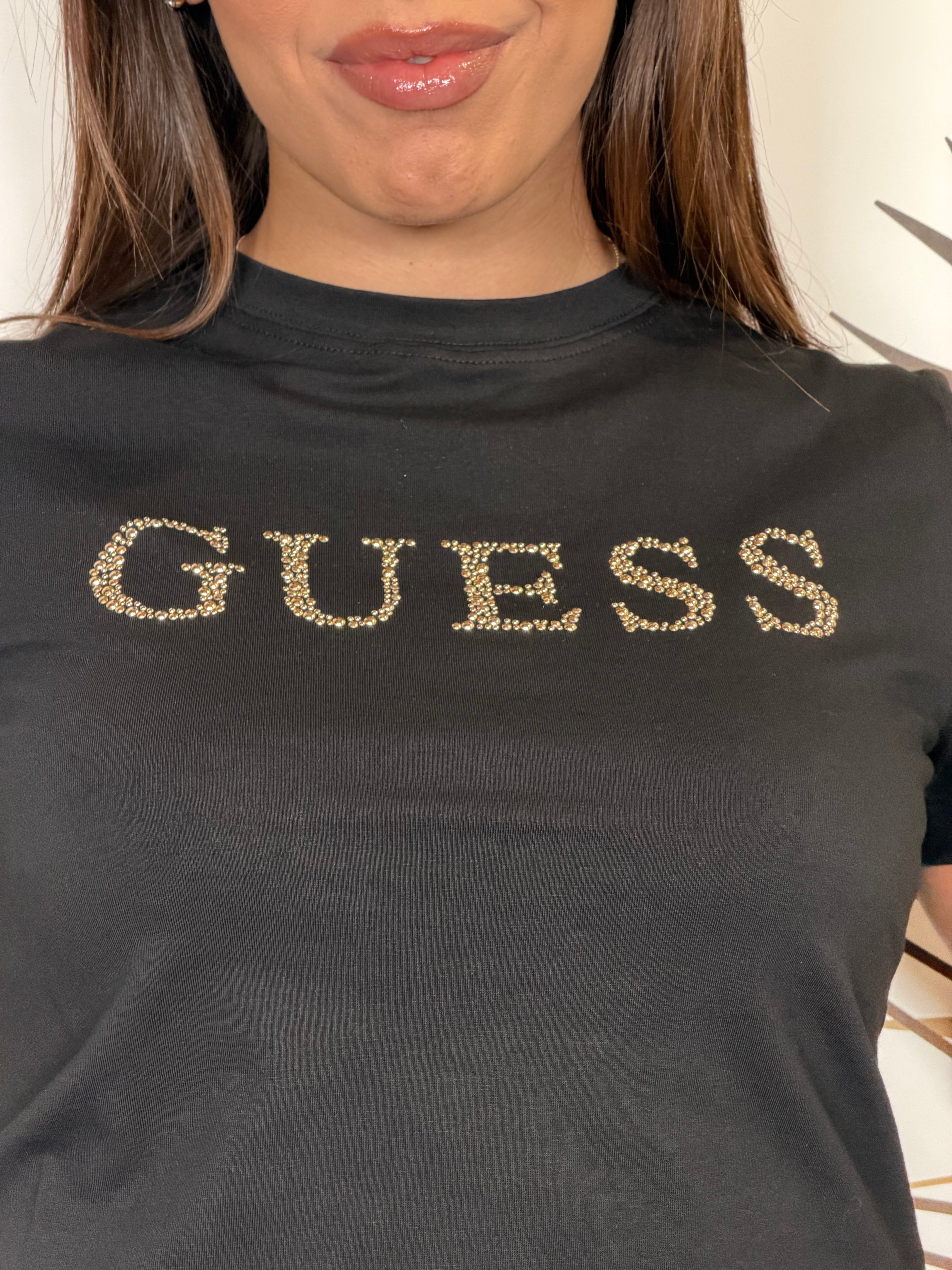 T-SHIRT GUESS