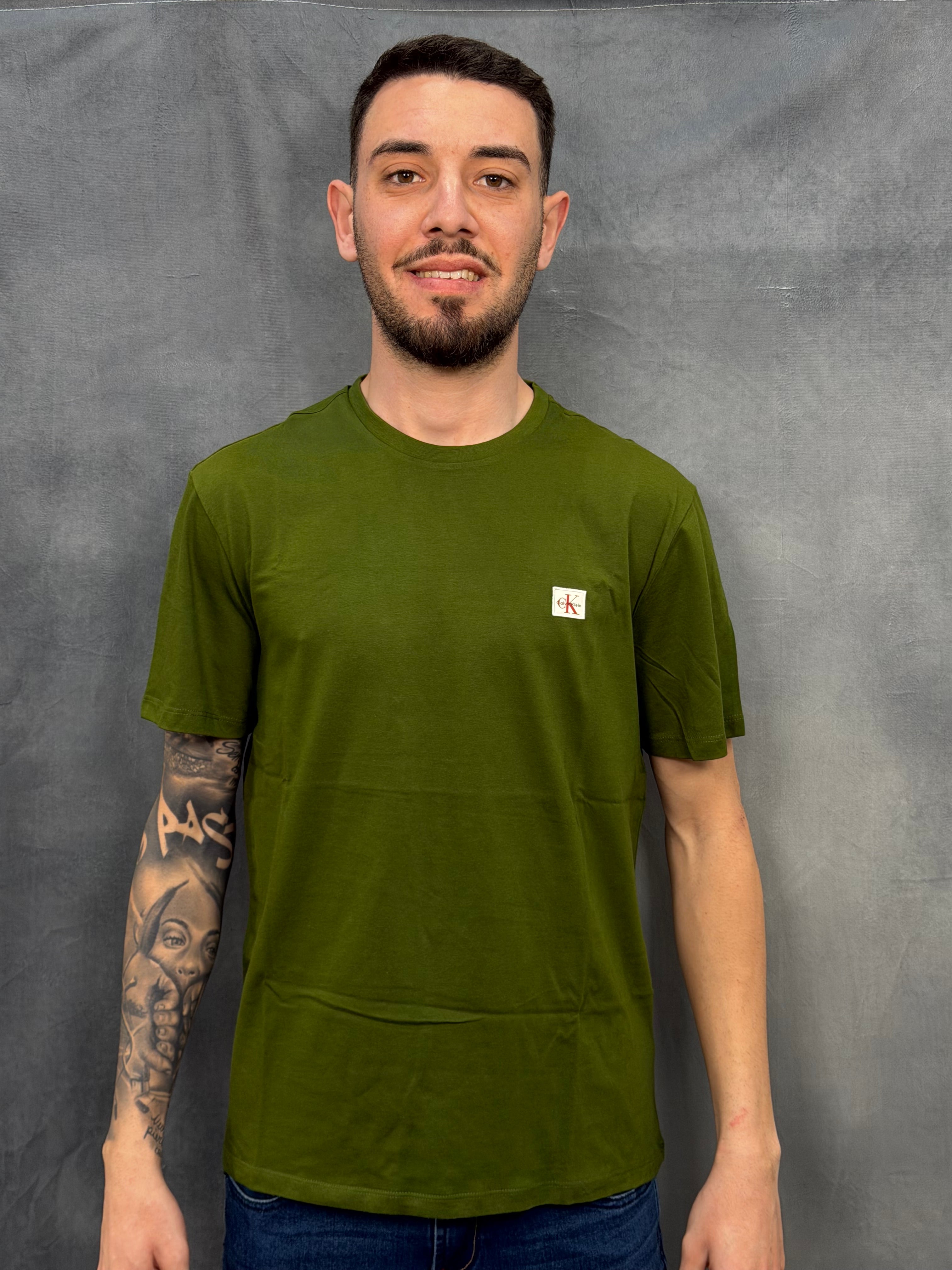 T-SHIRT CALVIN KLEIN
