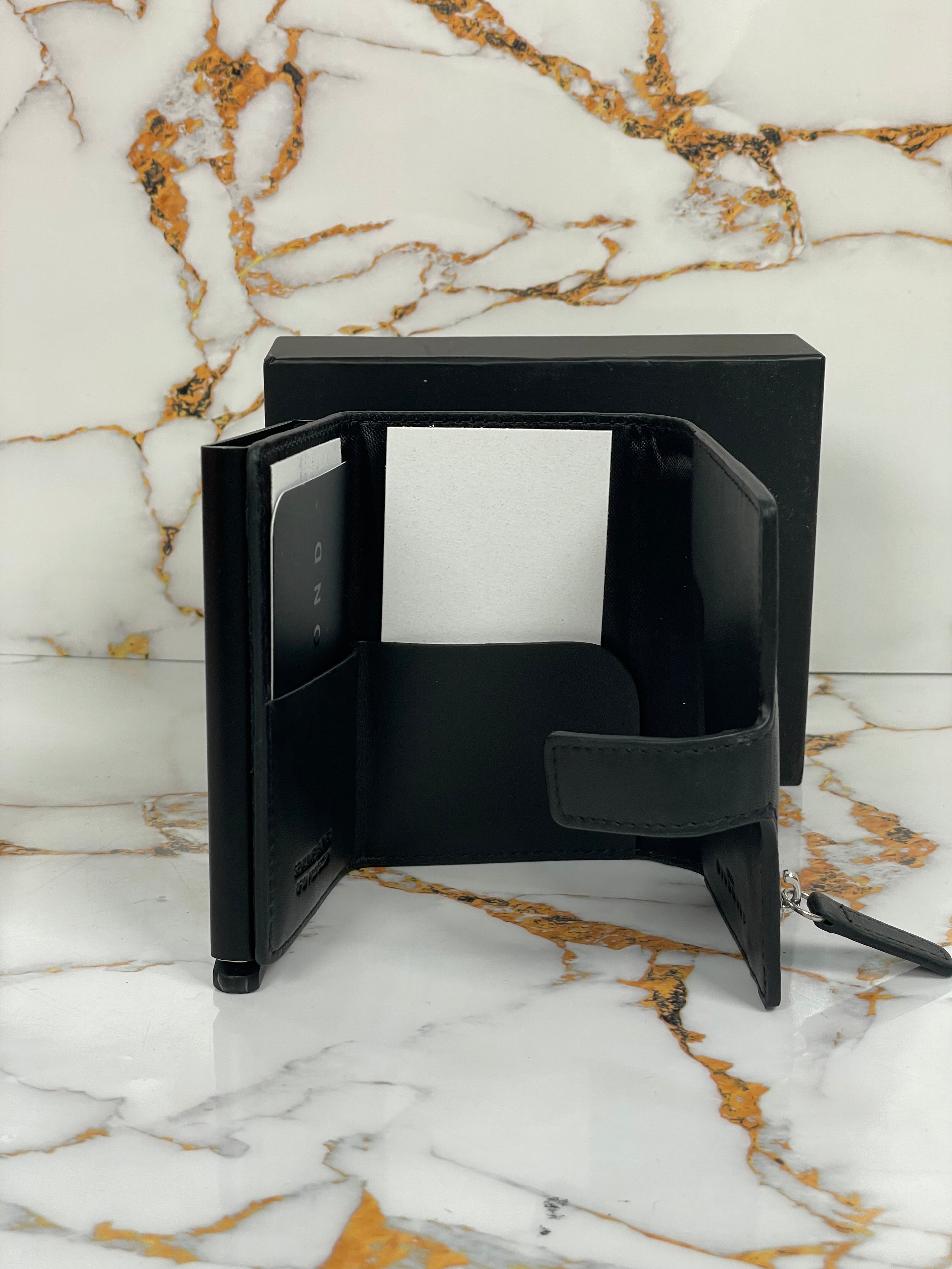 Portafoglio JOHN RICHMOND