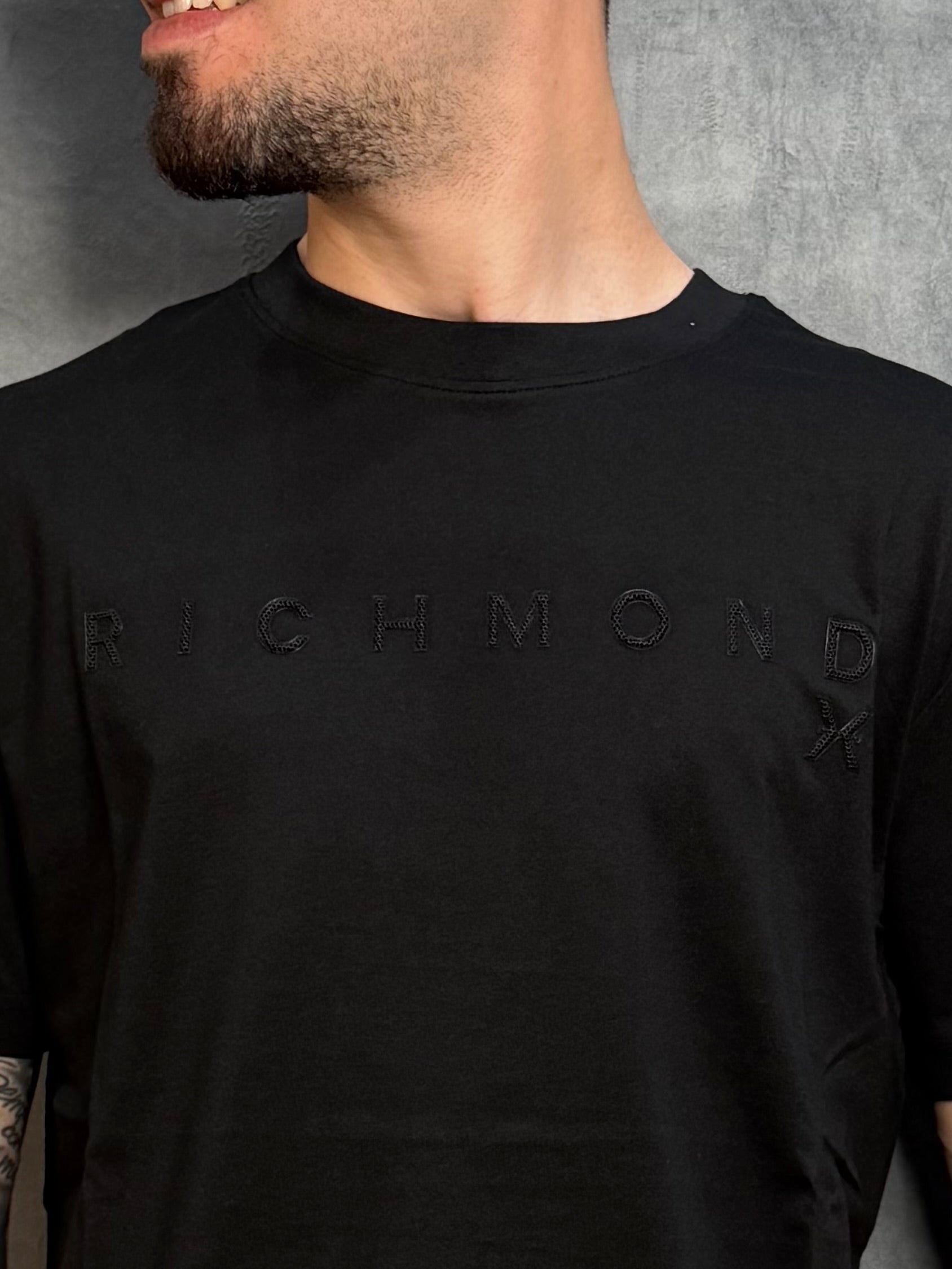 T-SHIRT JOHN RICHMOND