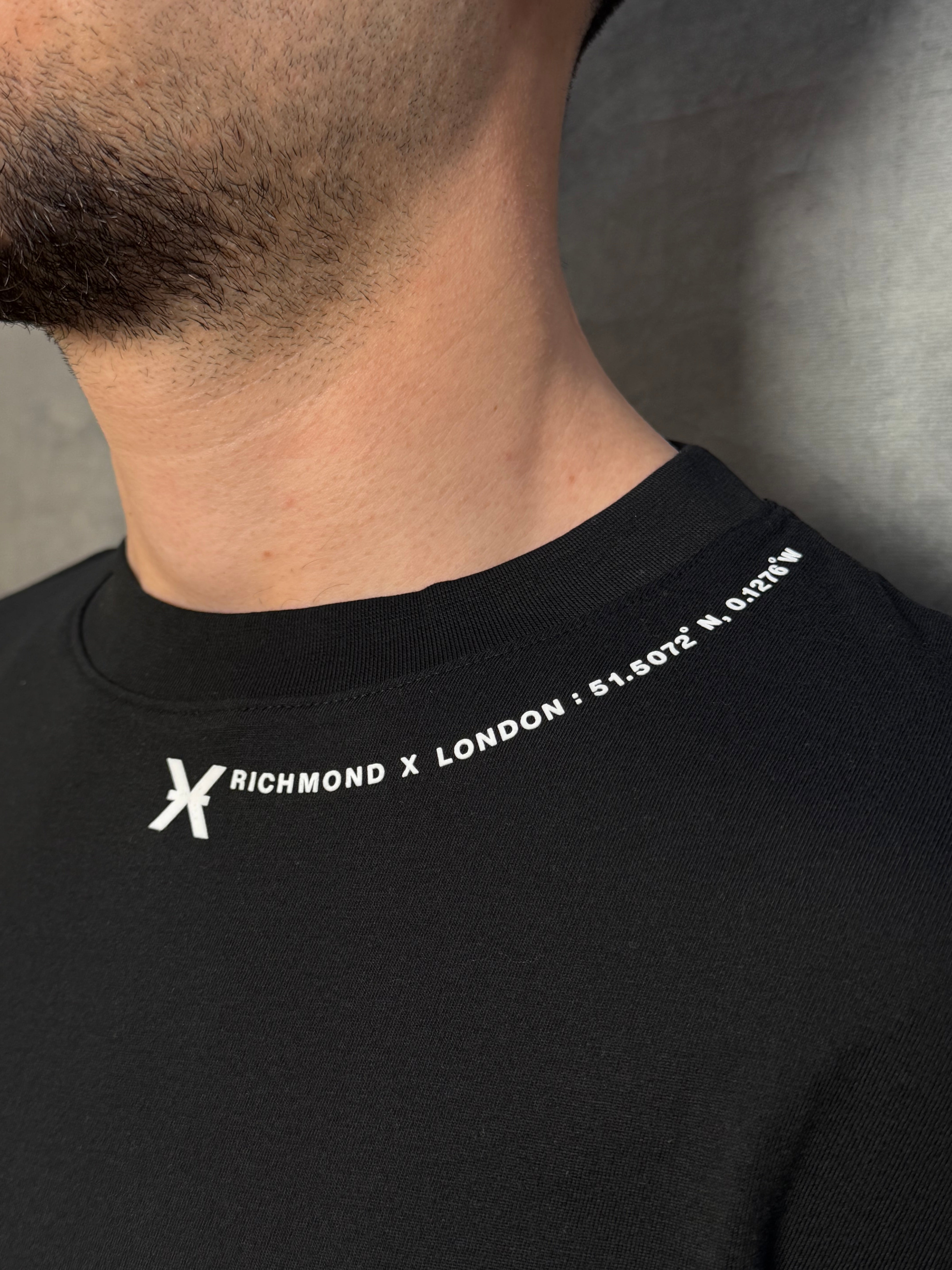 T-SHIRT JOHN RICHMOND