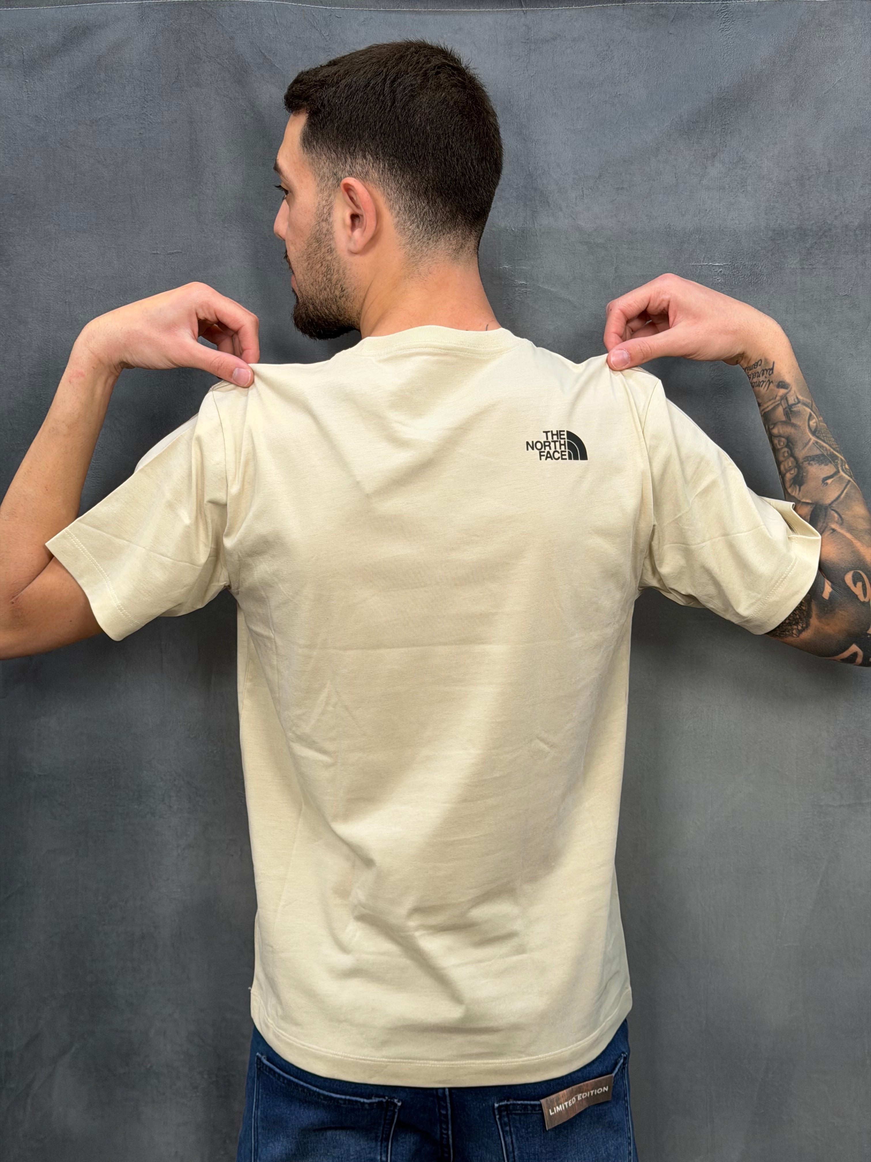 T-SHIRT THE NORTH FACE NF0A8G9CD0M