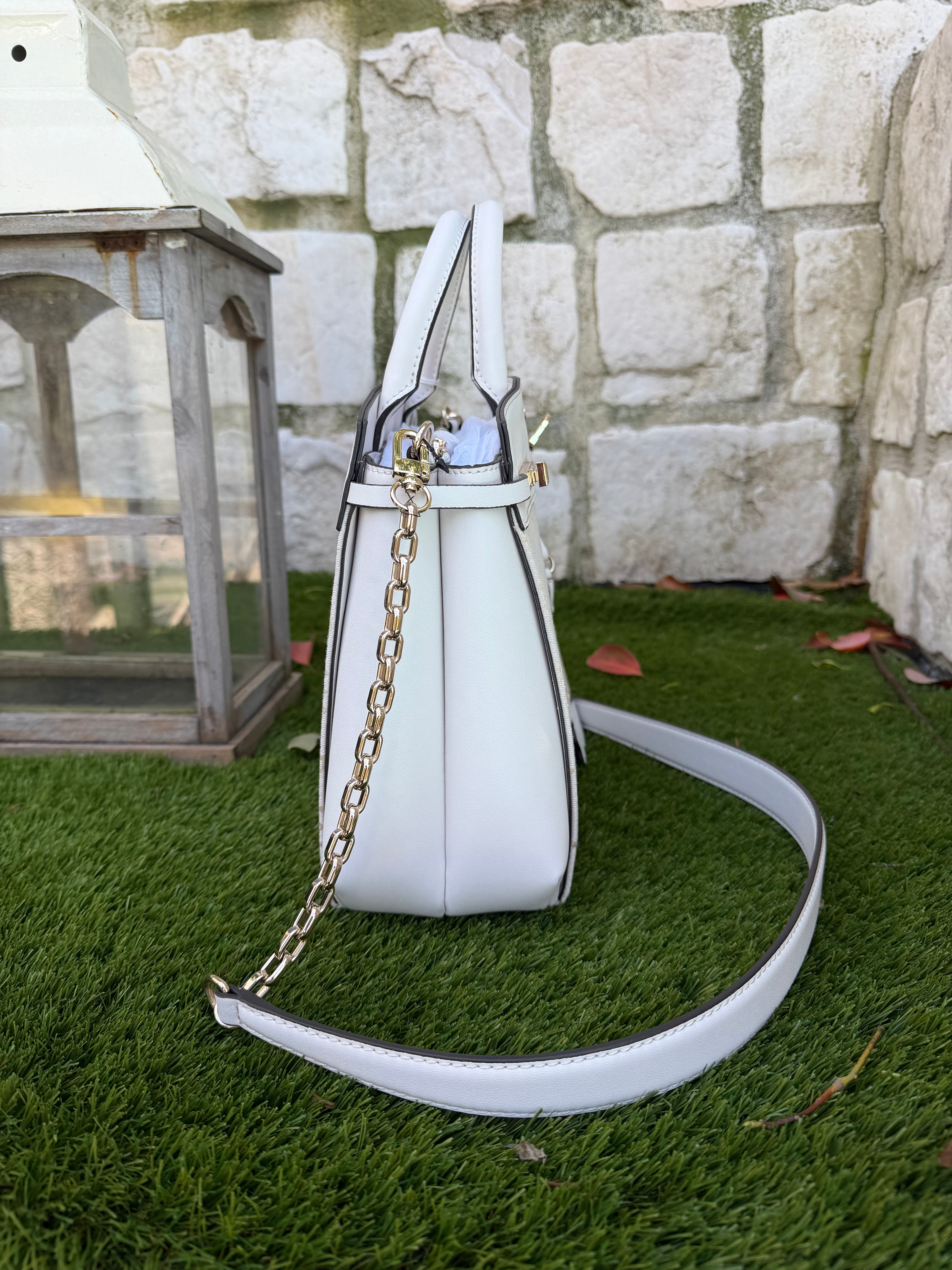 BORSA GUESS