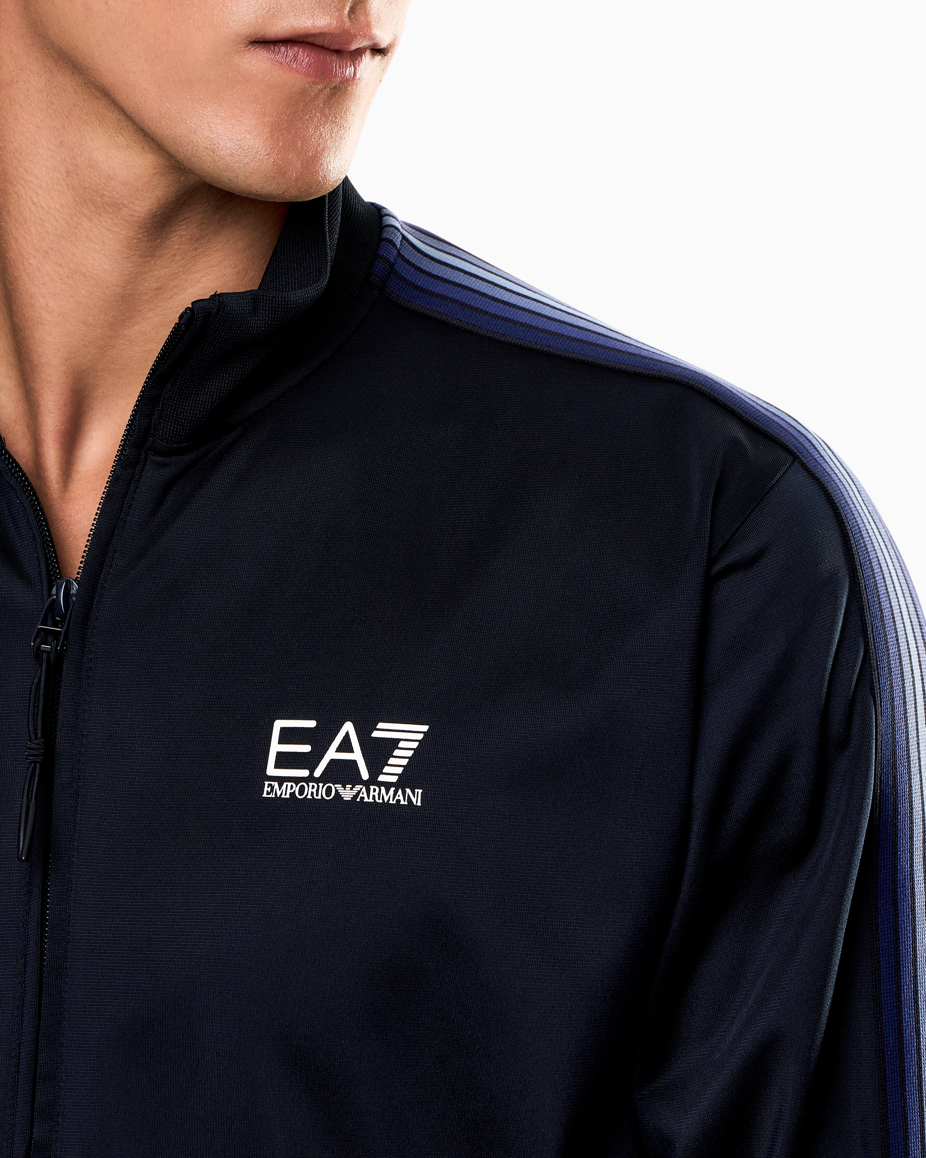 TUTA EA7 7M000970 AF12449