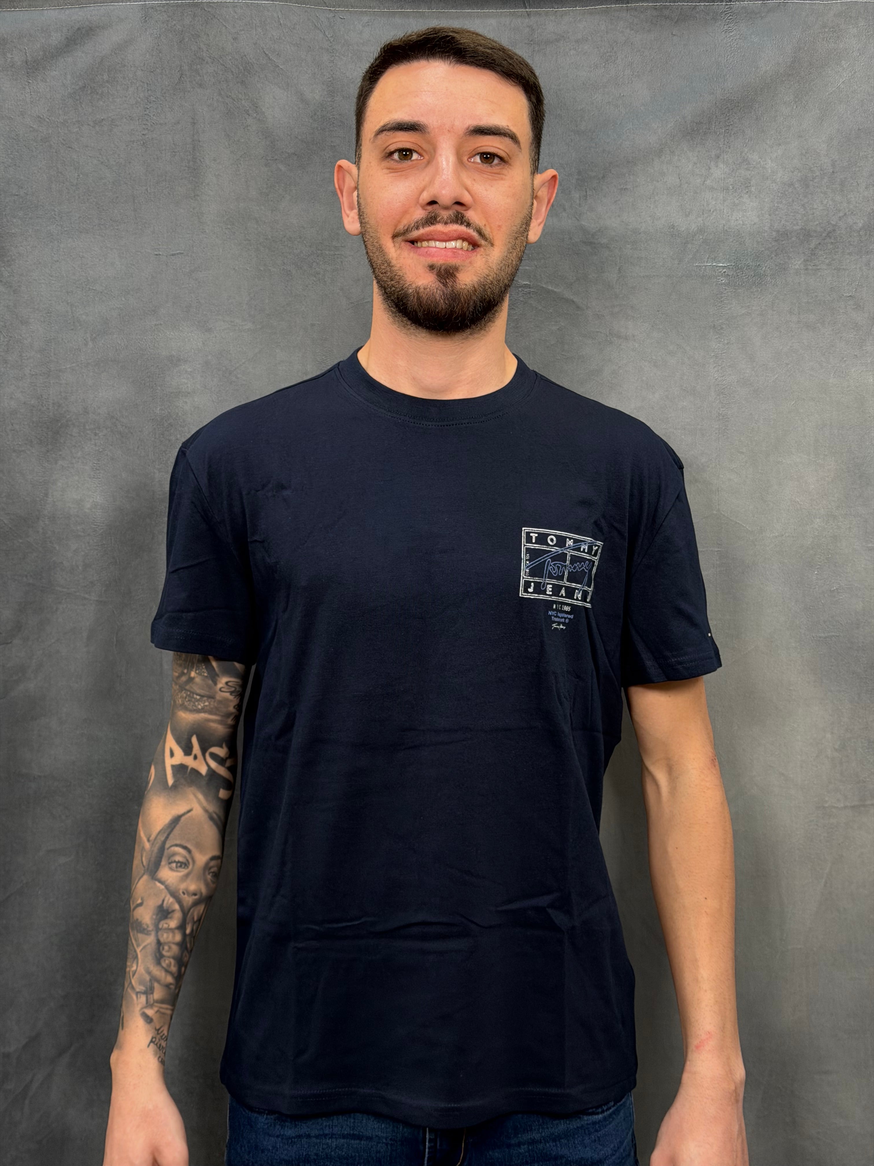 T-SHIRT TOMMY JEANS DM0DM22319