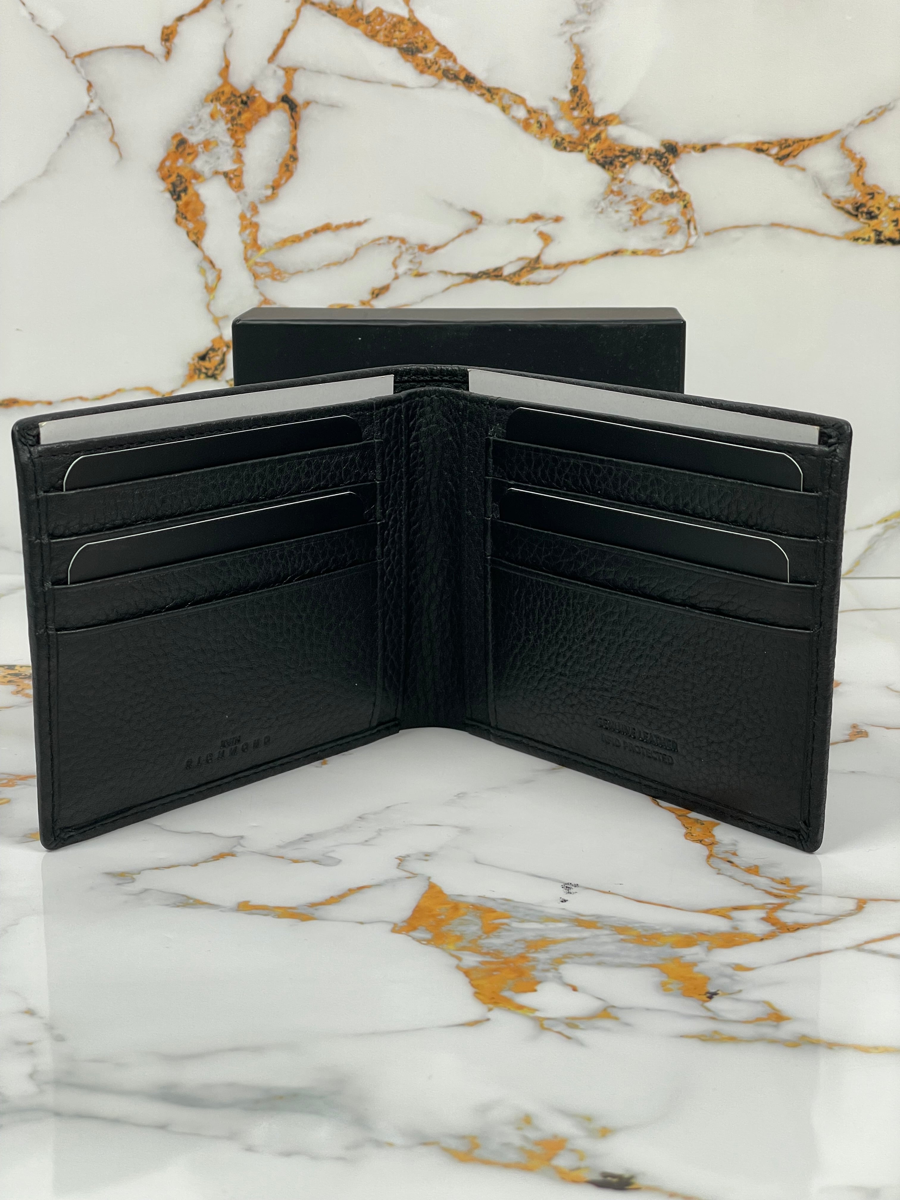 Portafoglio JOHN RICHMOND