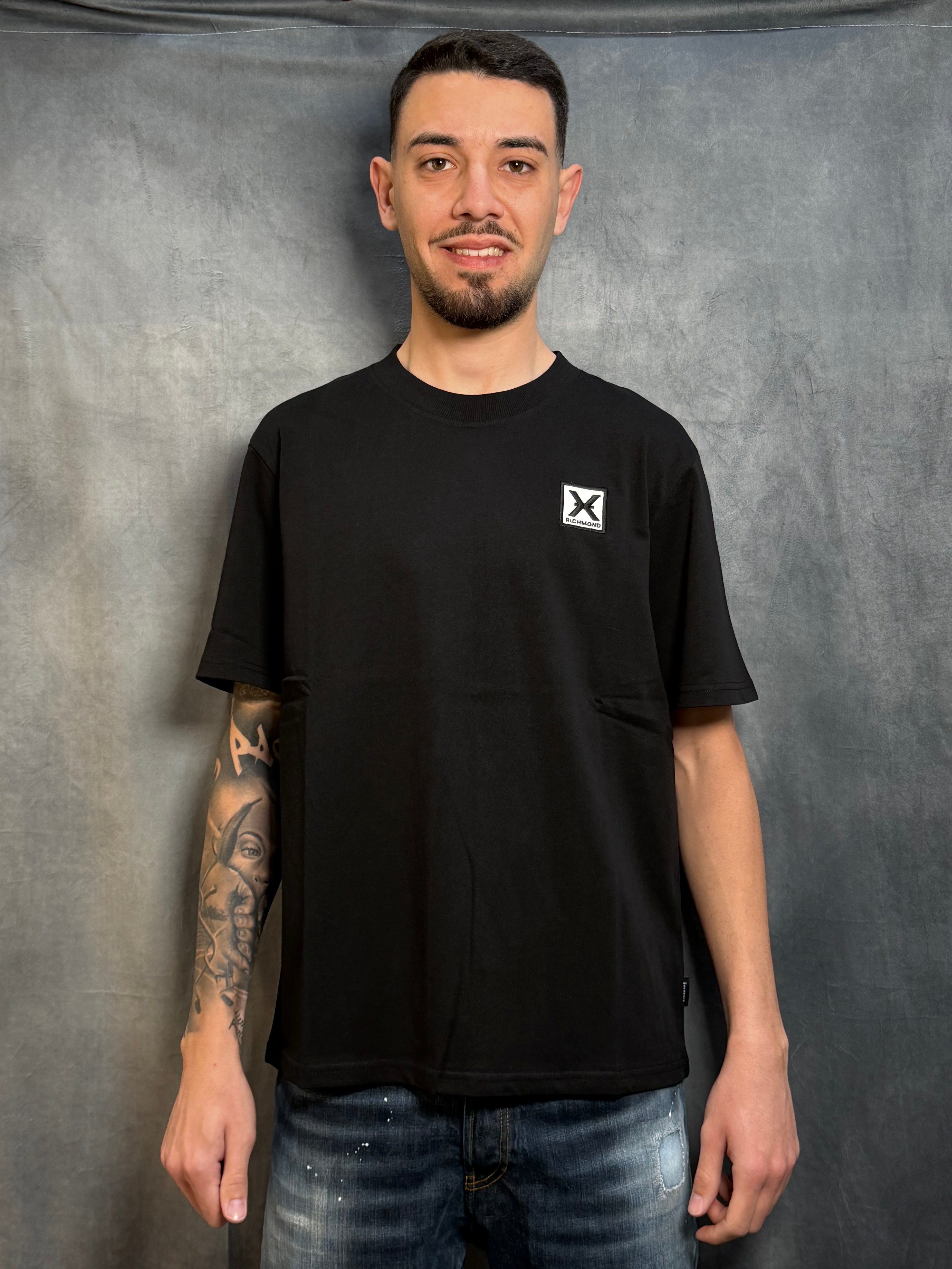 T-SHIRT JOHN RICHMOND