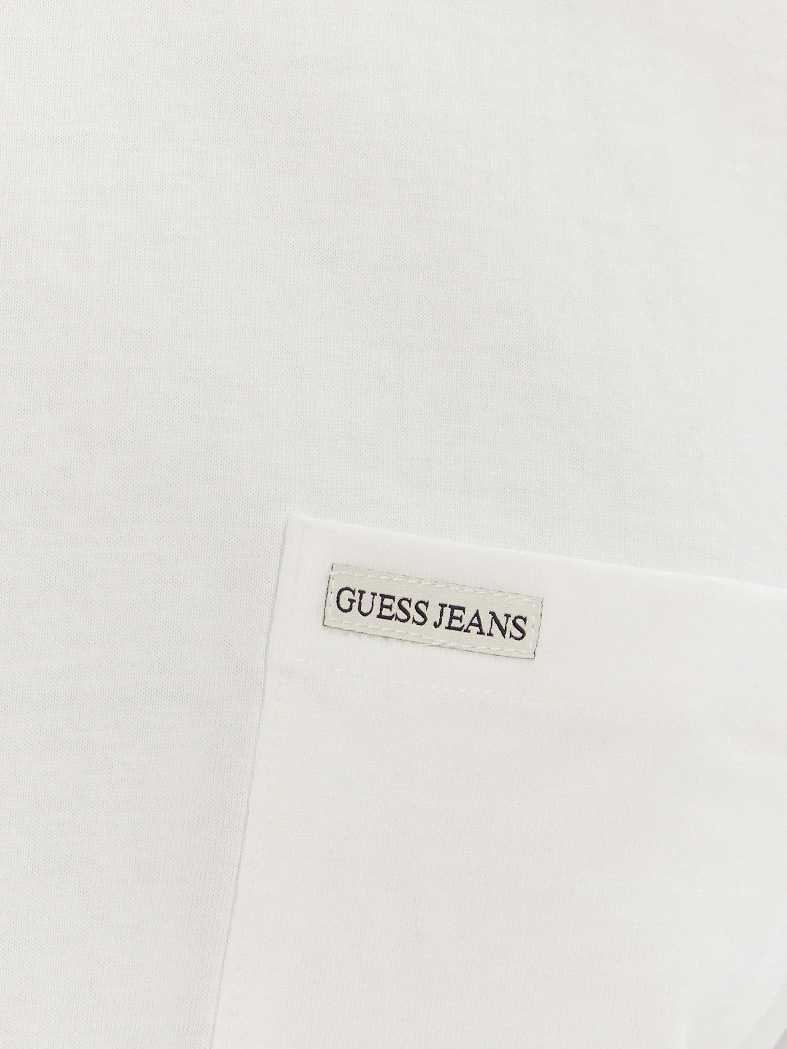 T-SHIRT GUESS