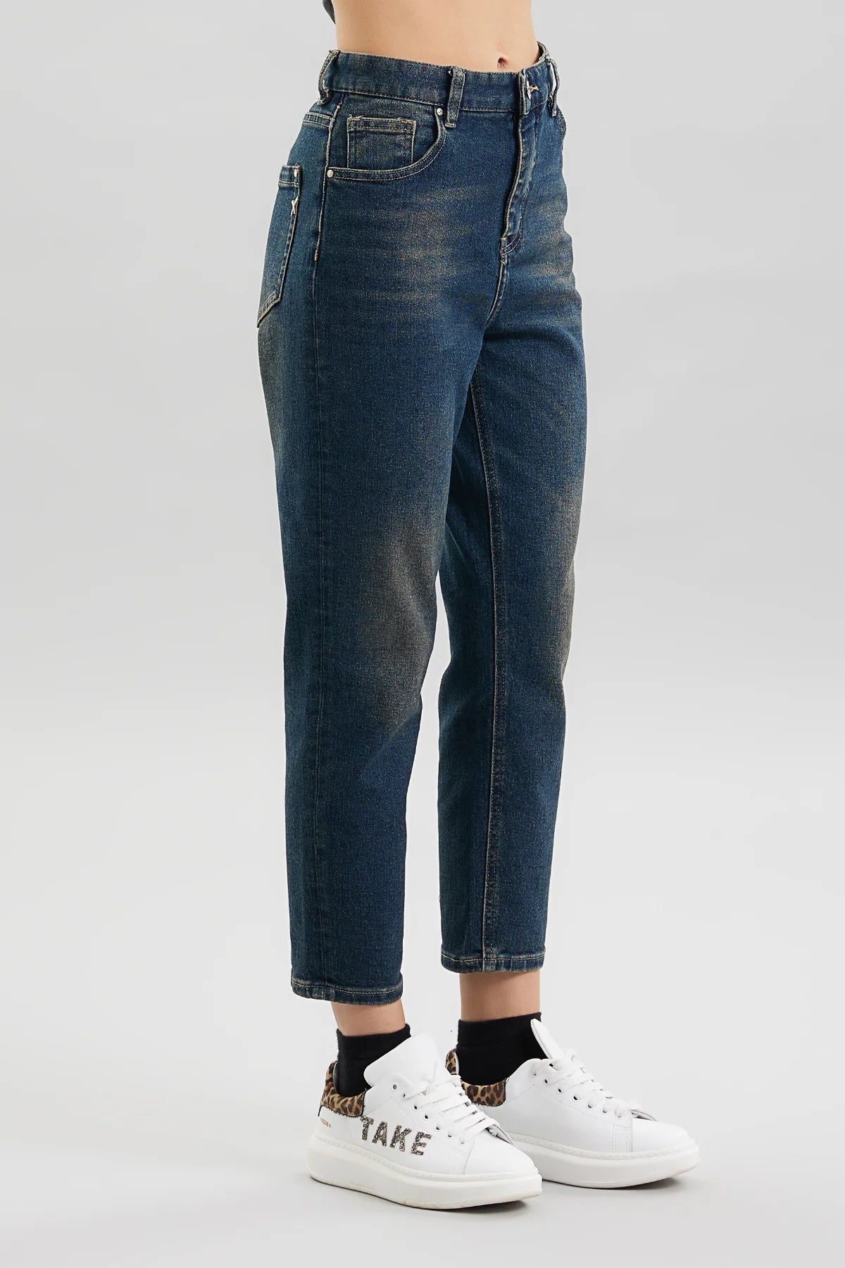 JEANS TAKE TWO DT01802