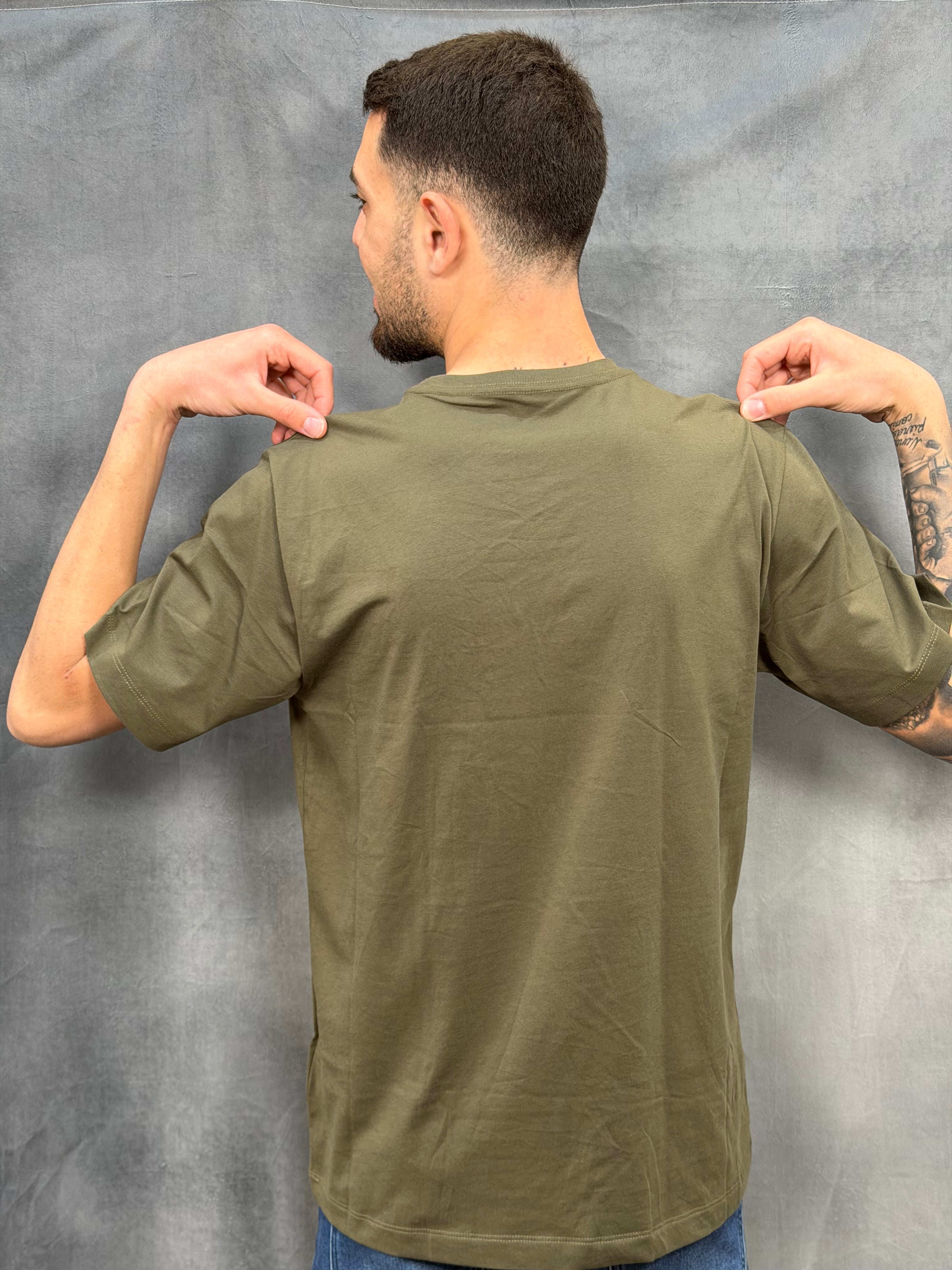 T-SHIRT THE NORTH FACE NF0A8CZ221L