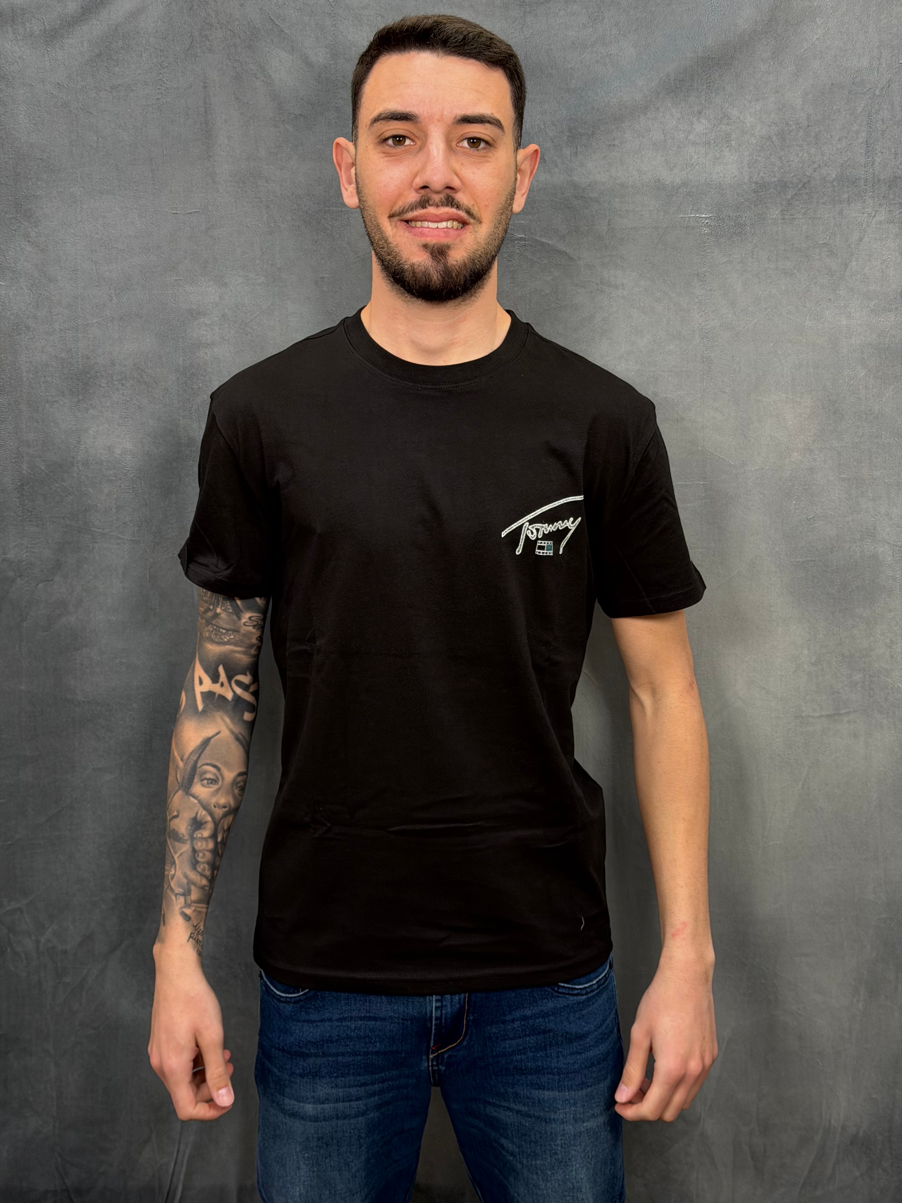 T-SHIRT TOMMY JEANS DM0DM22320