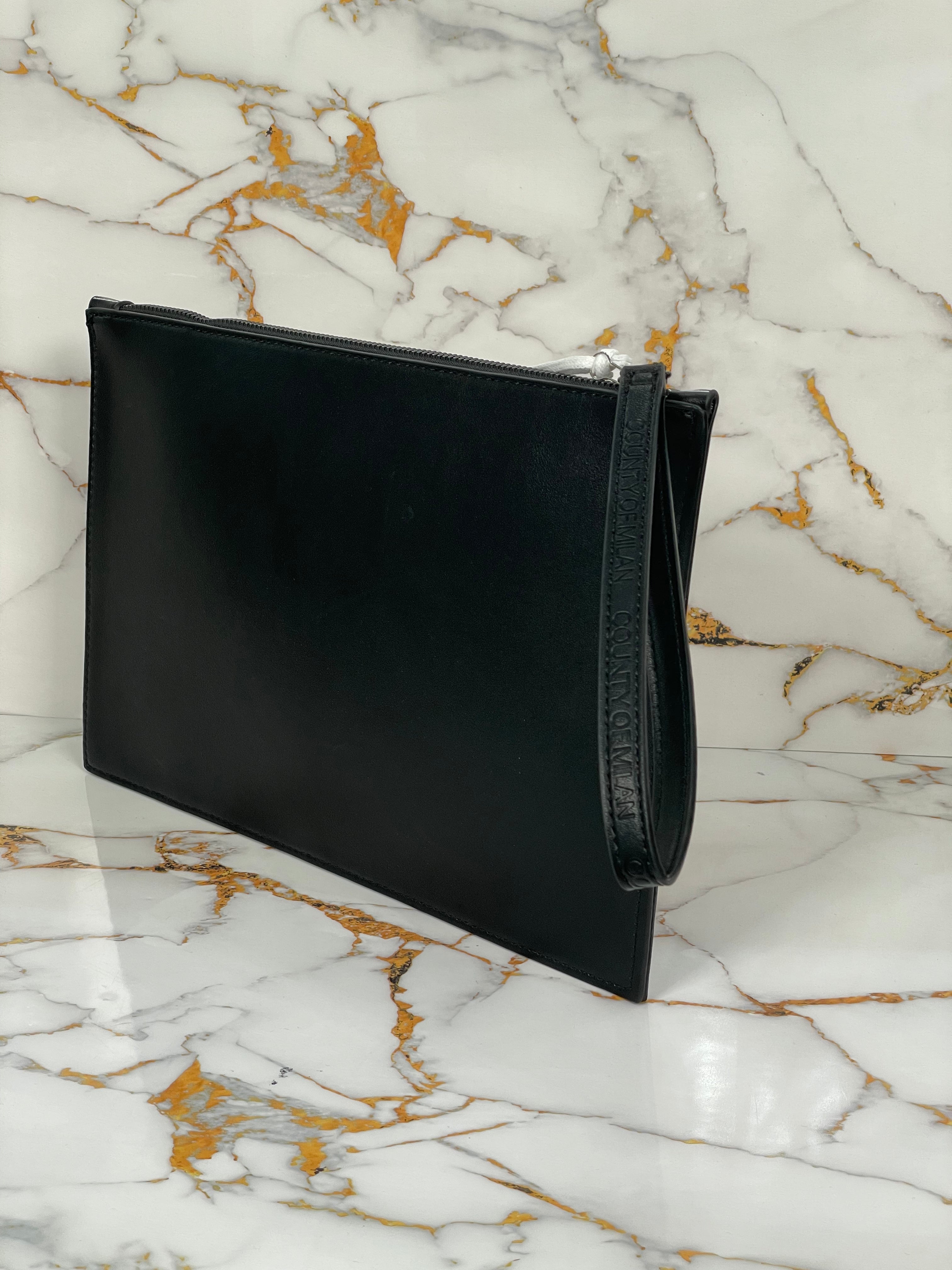 POCHETTE COUNTY OF MILAN 260335