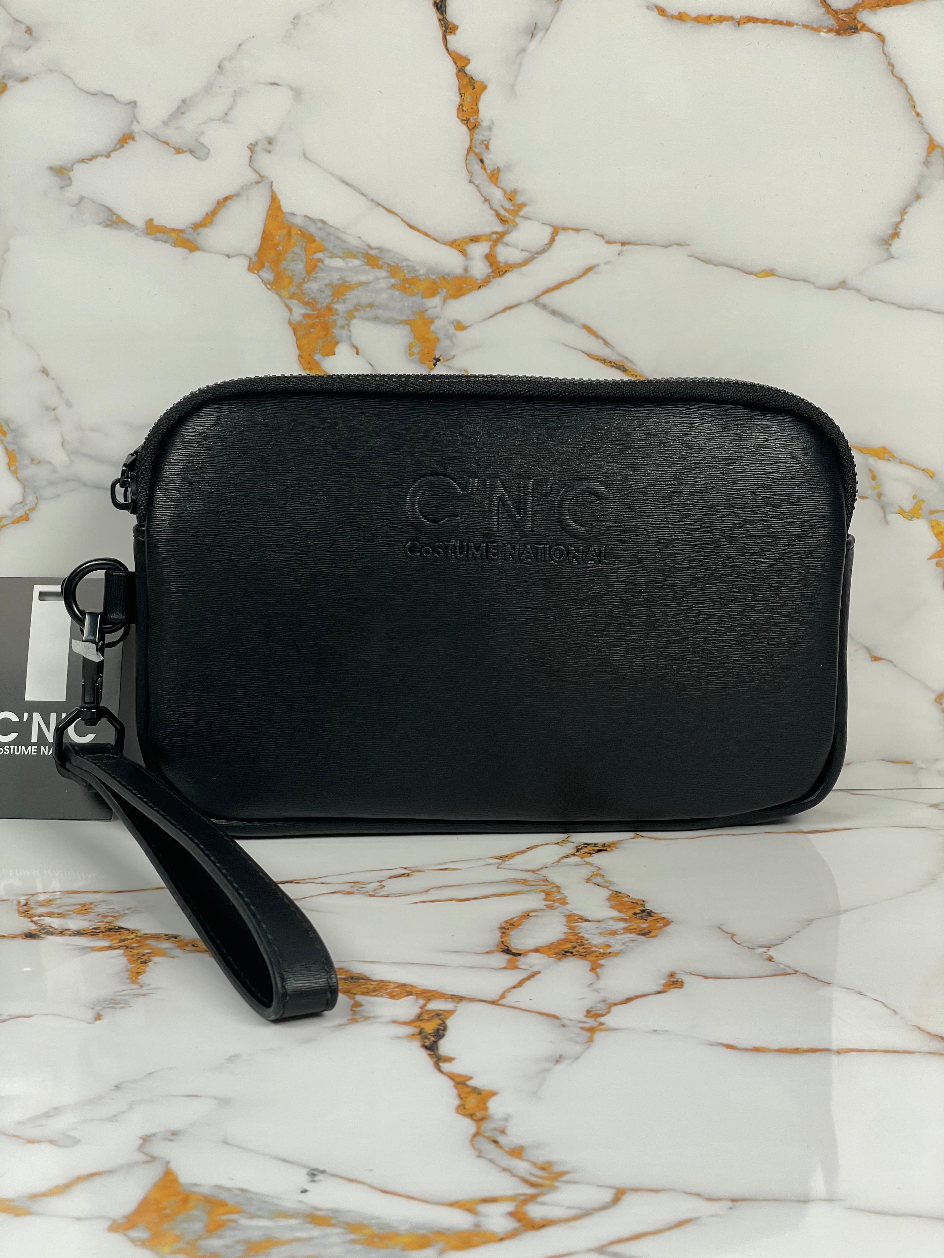 Pochette CoSTUME NATIONAL CNPS26A04