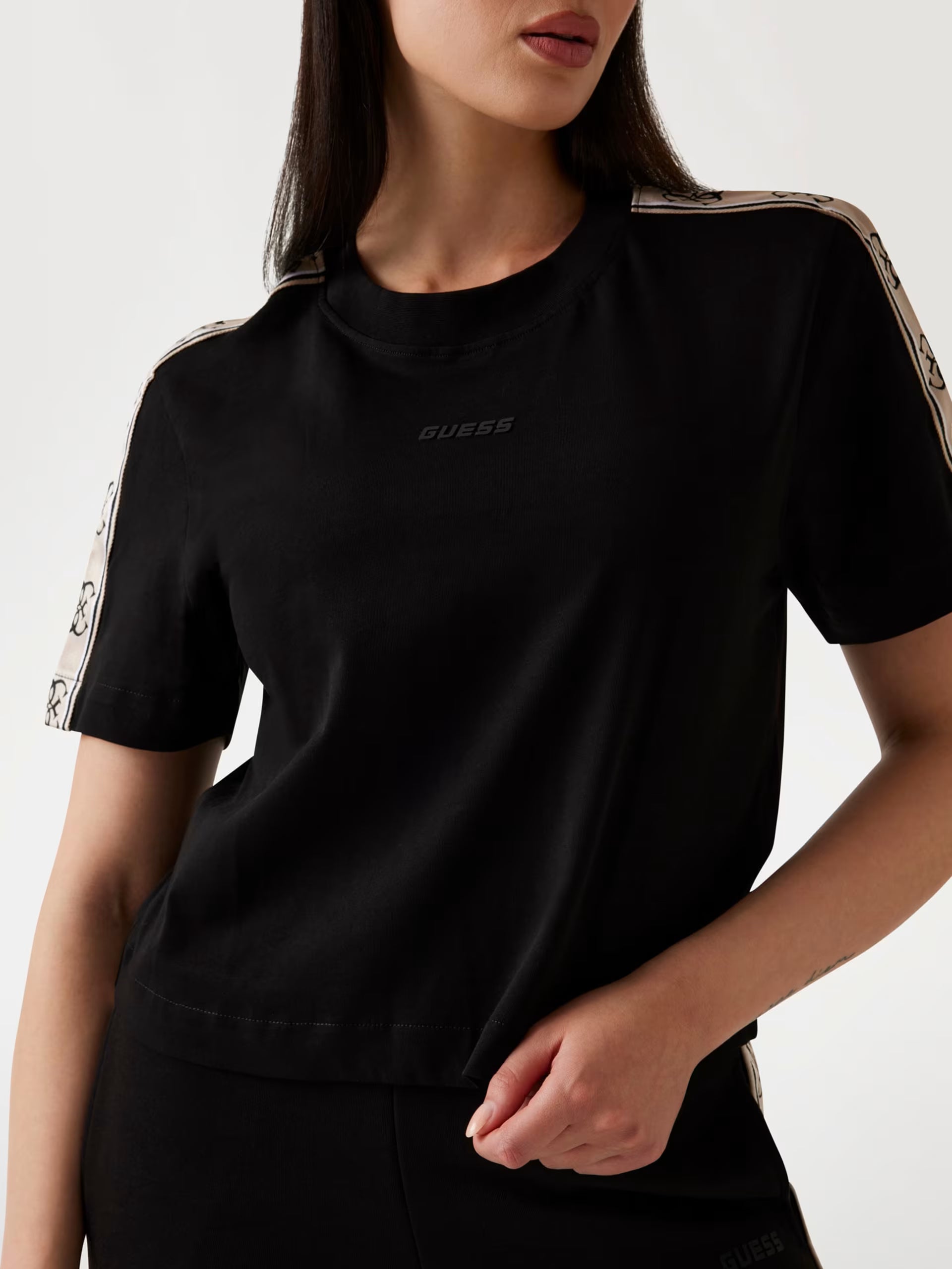 T-Shirt GUESS V3RI08I3Z14