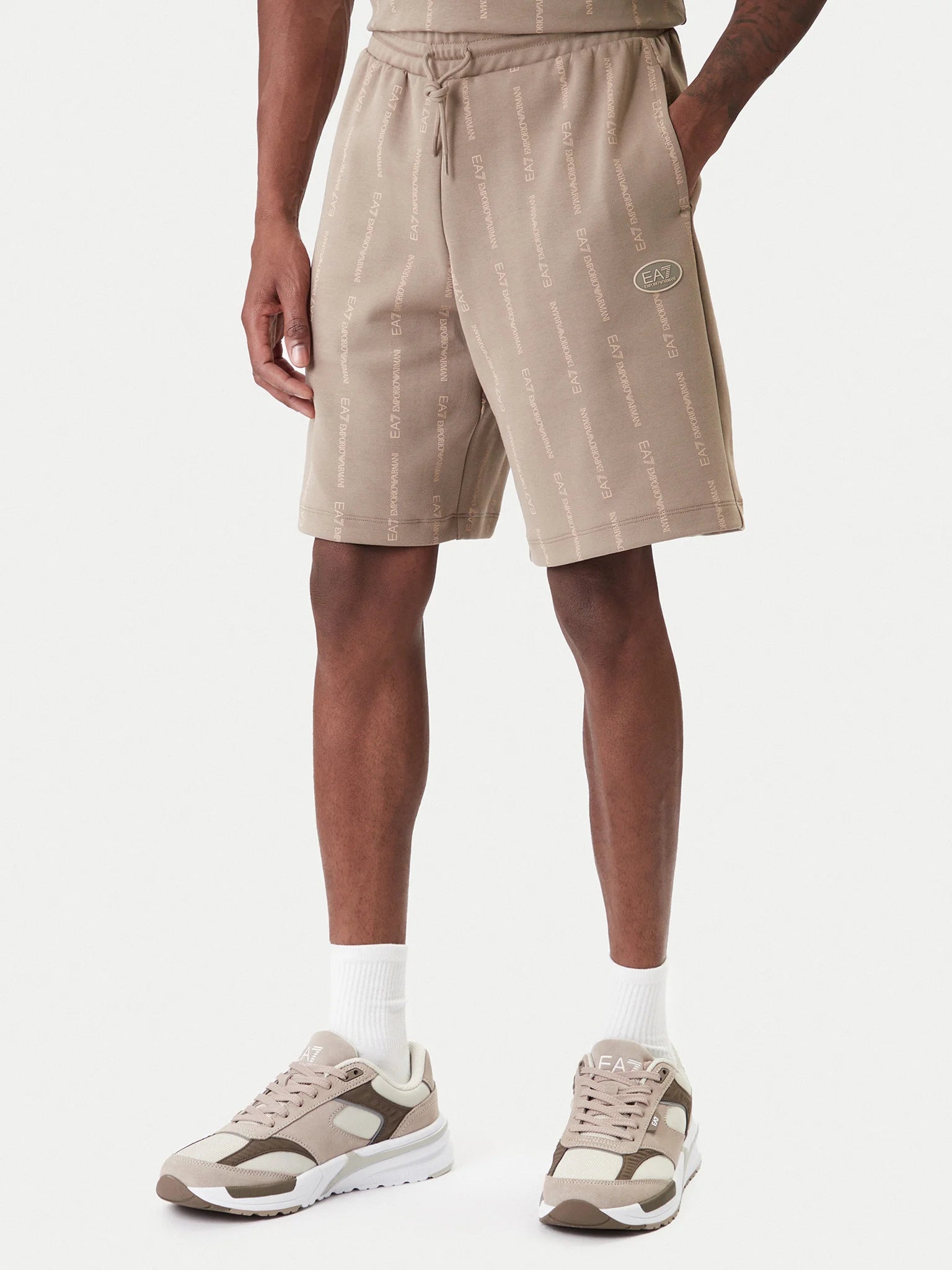 PANTALONCINO EA7