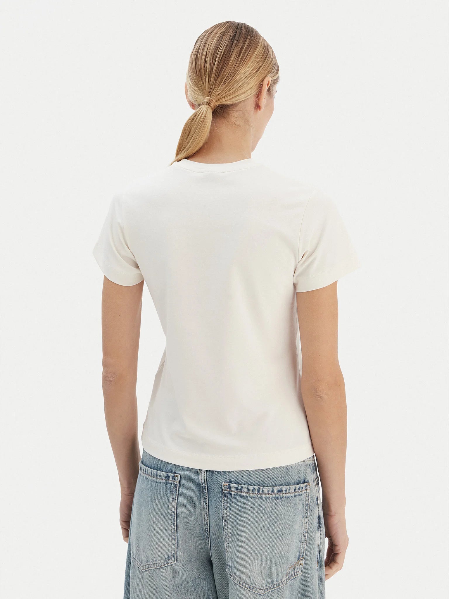 T-SHIRT GUESS