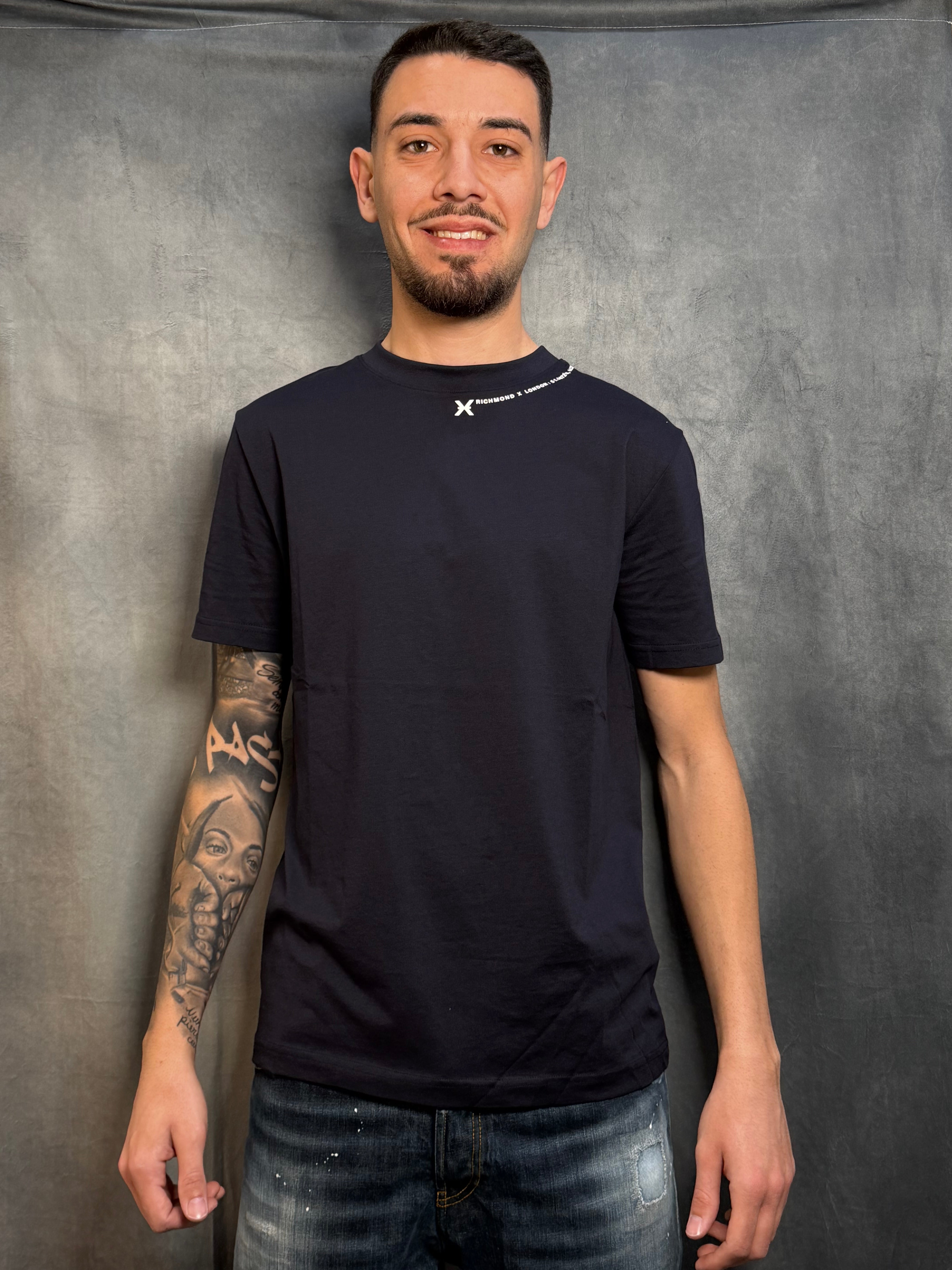 T-SHIRT JOHN  RICHMOND