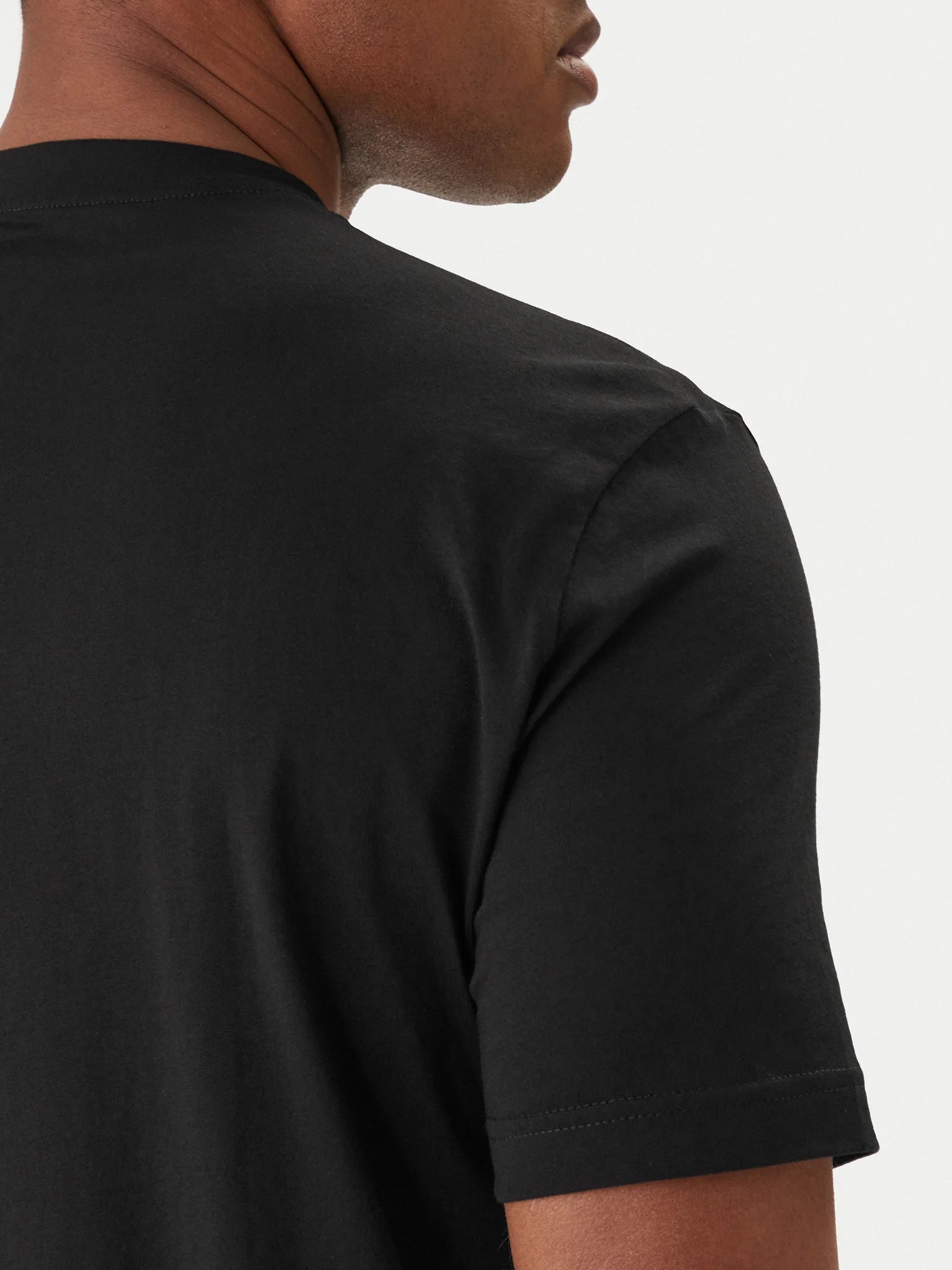 T-SHIRT EA7