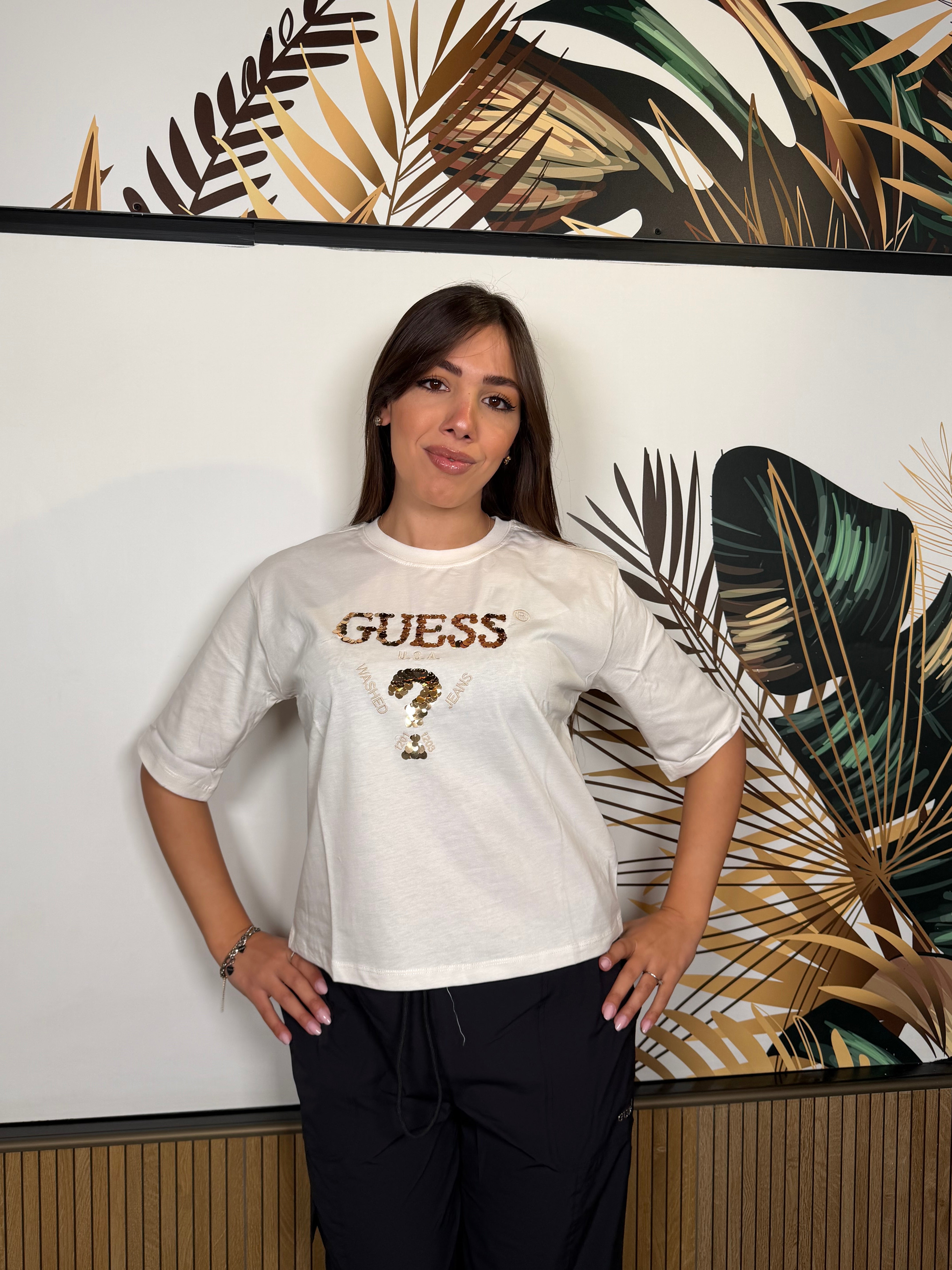 T-SHIRT GUESS