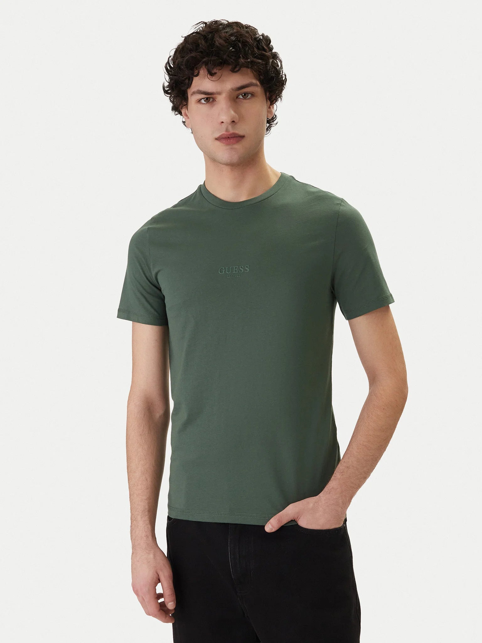 T-SHIRT GUESS