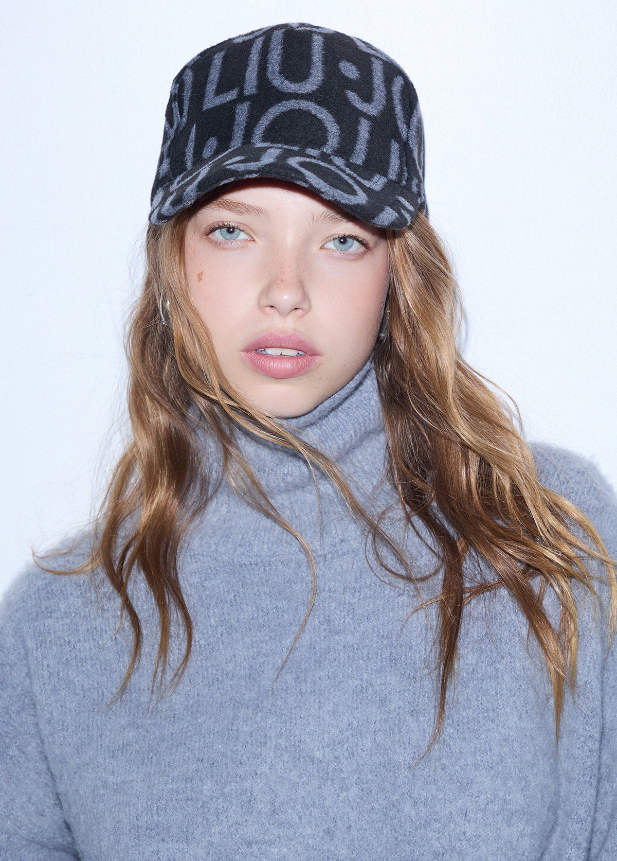 CAPPELLO LIU-JO 2F6048 T2742