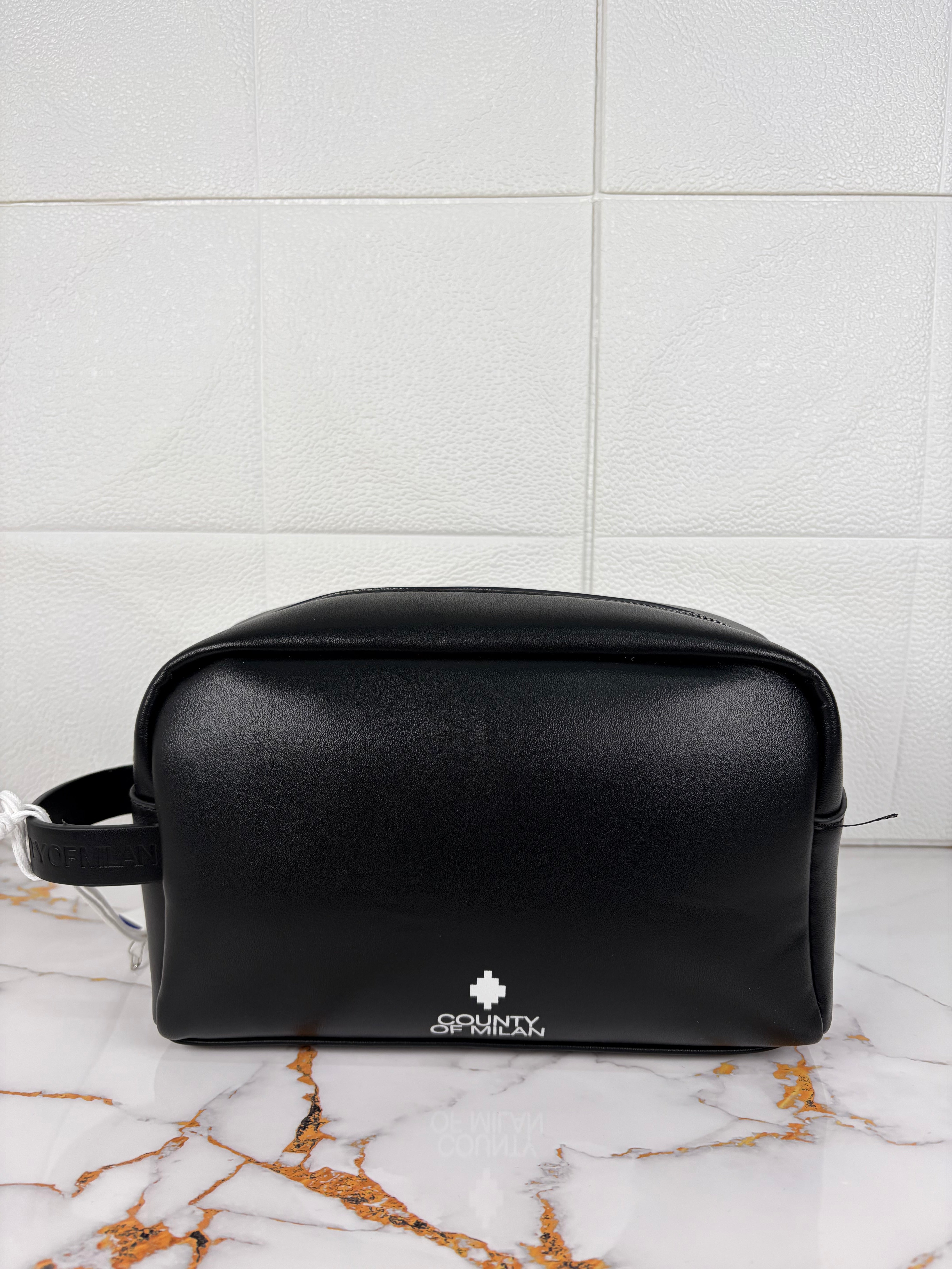 POCHETTE COUNTY OF MILAN 260354