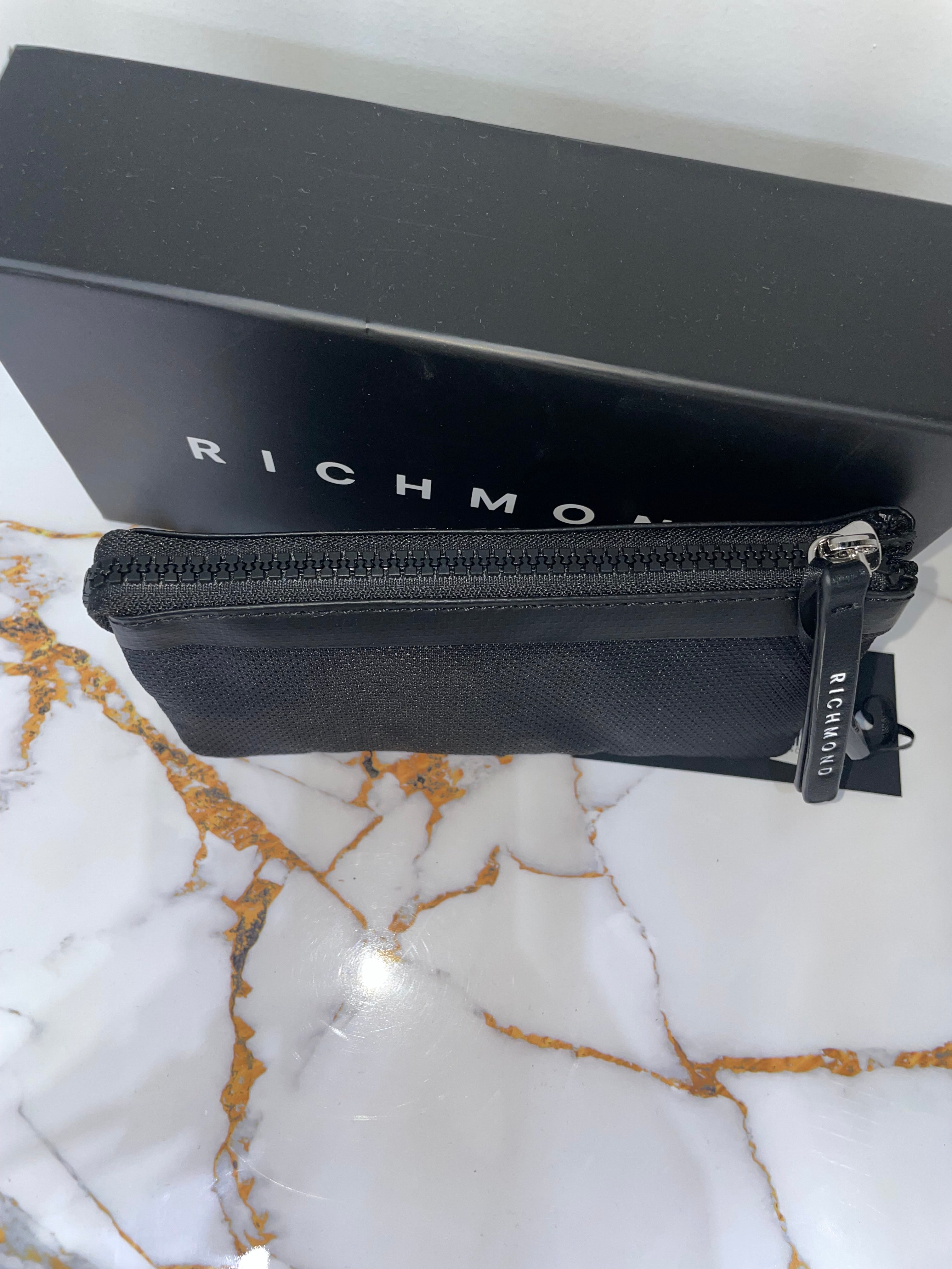 Portafoglio JOHN RICHMOND