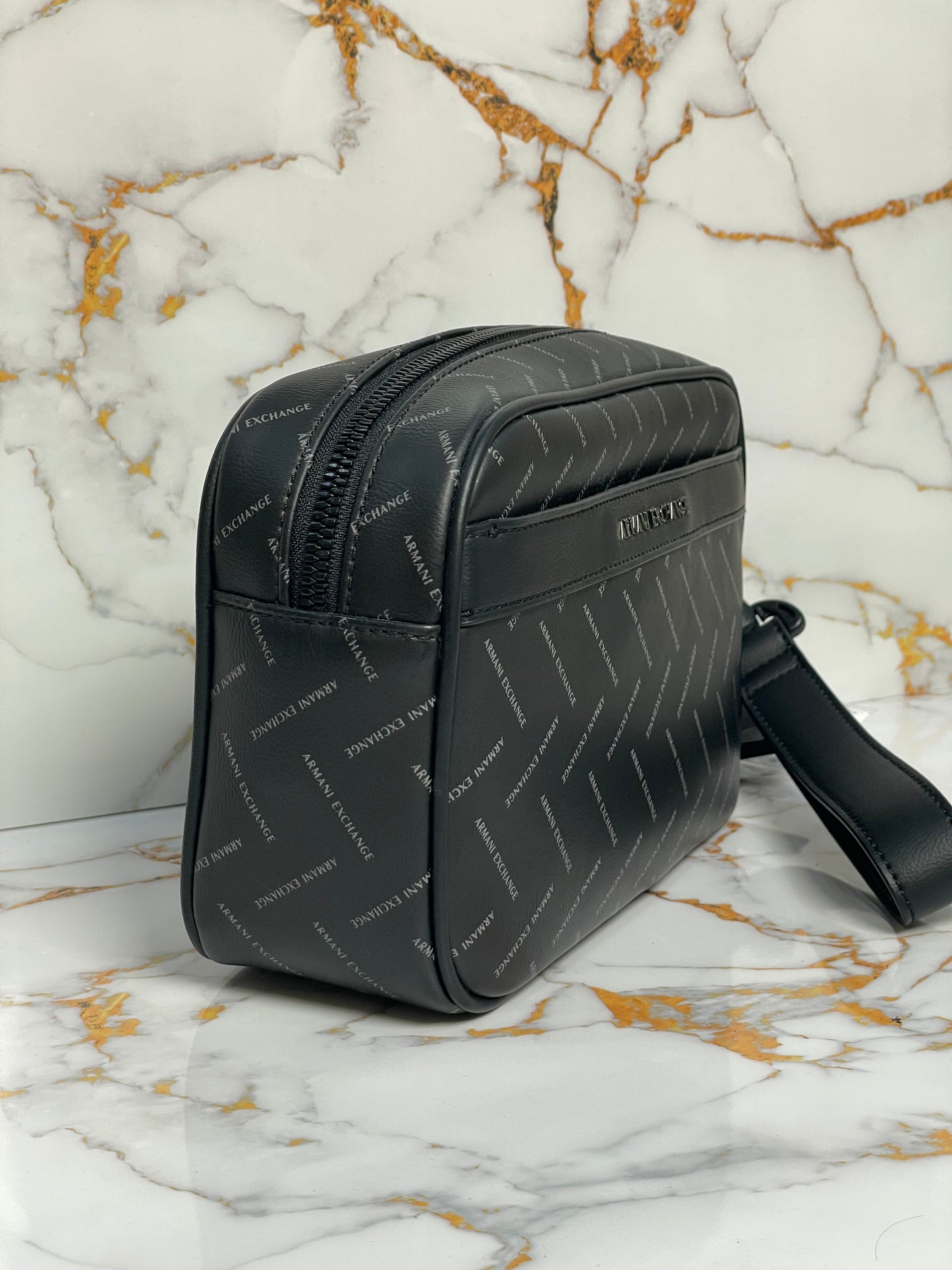 POCHETTE ARMANI EXCHANGE