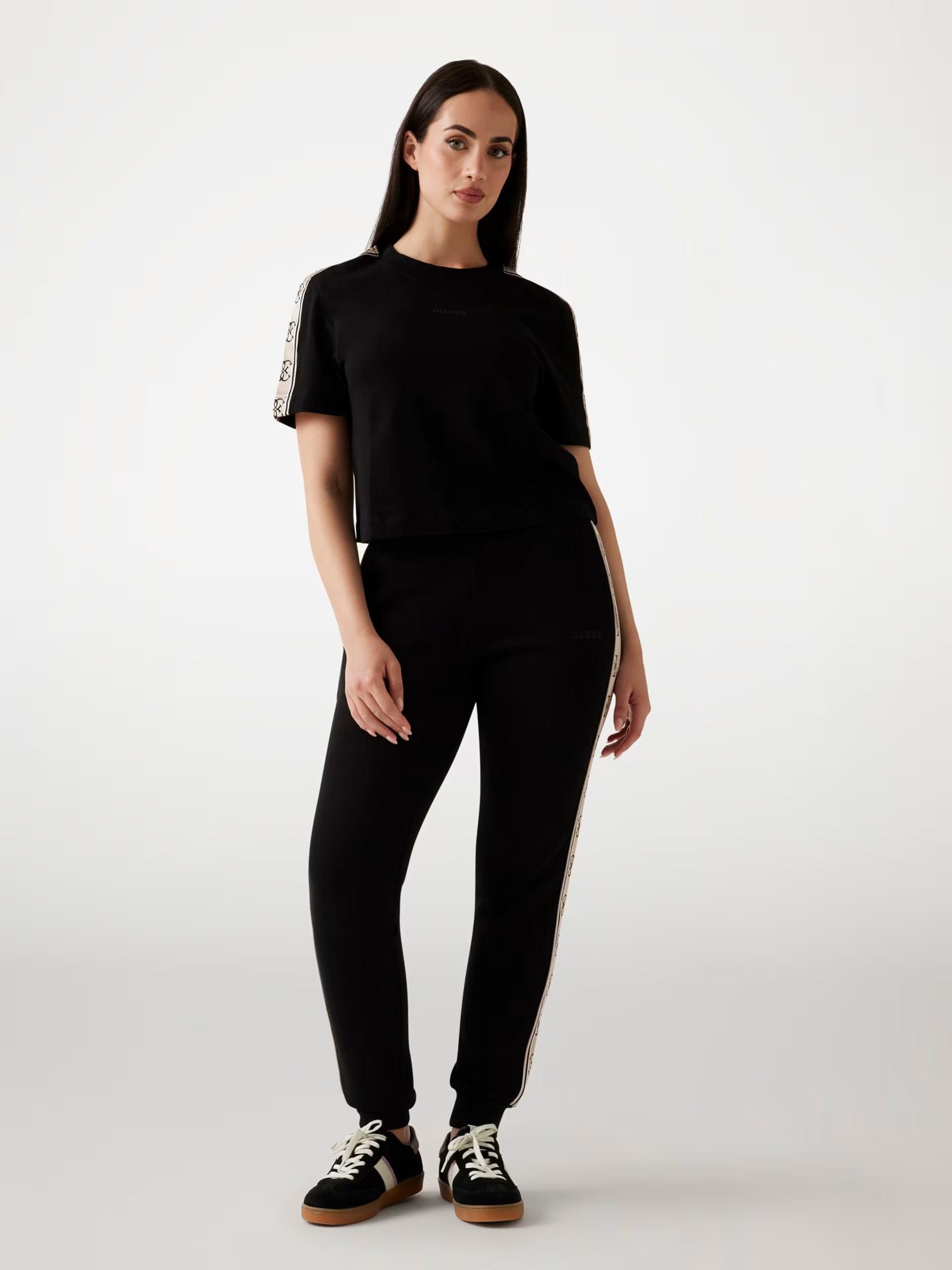 T-Shirt GUESS V3RI08I3Z14