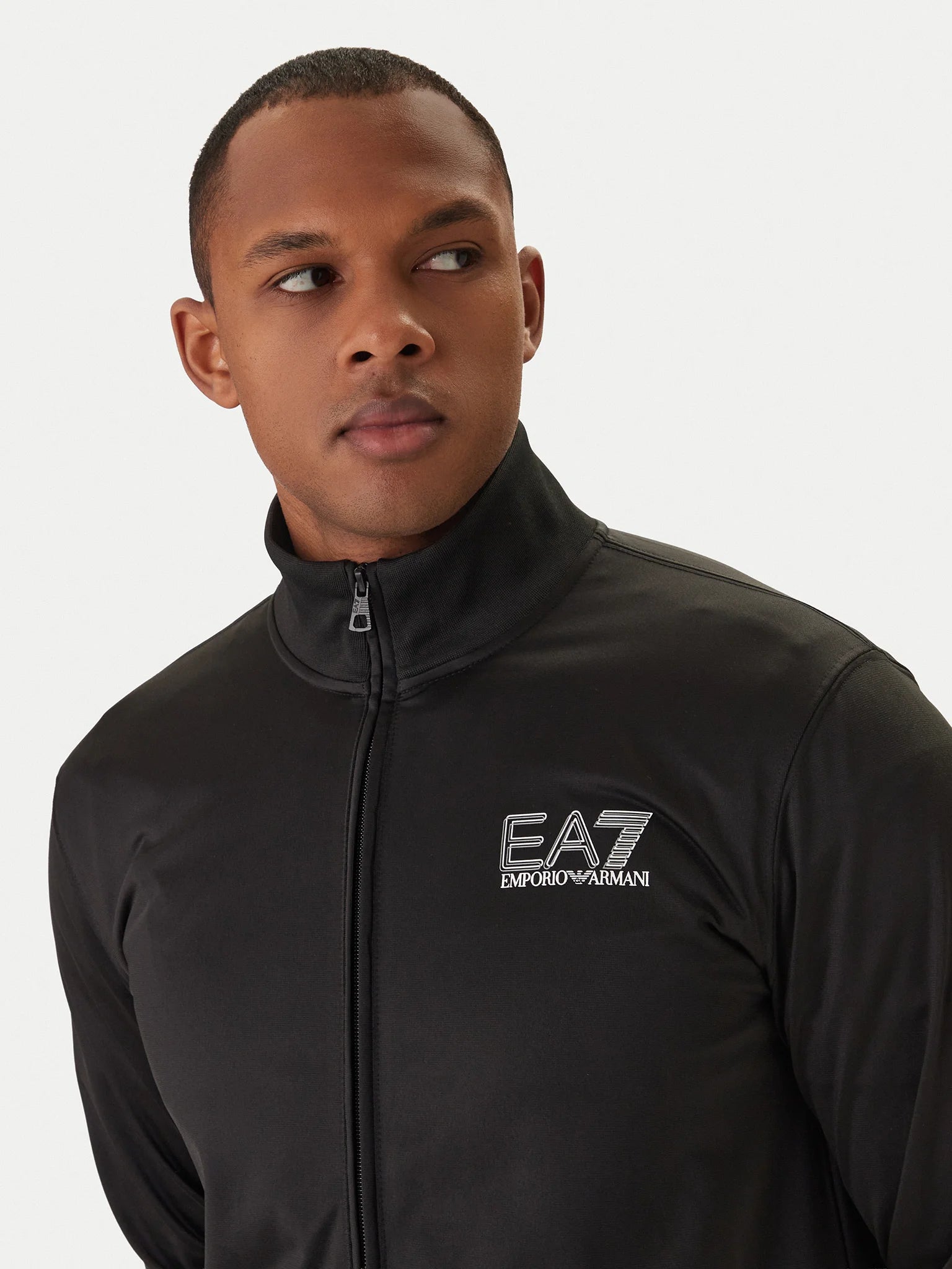 TUTA EA7
